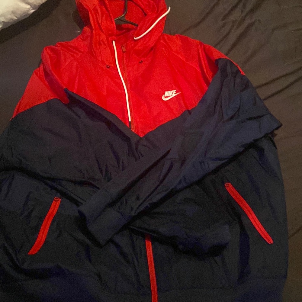 Nike windbreaker